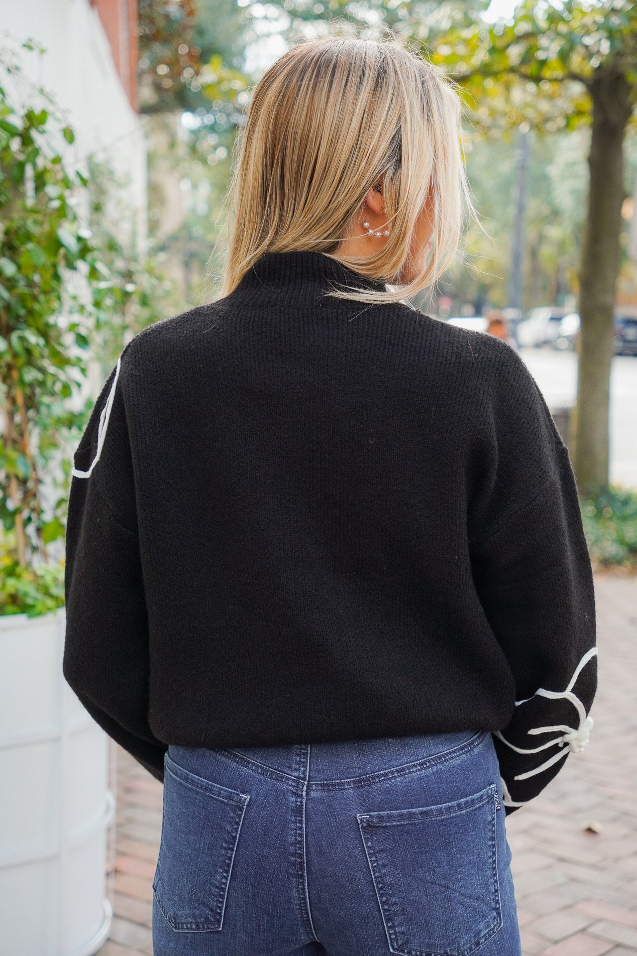 Amaryllis Sweater