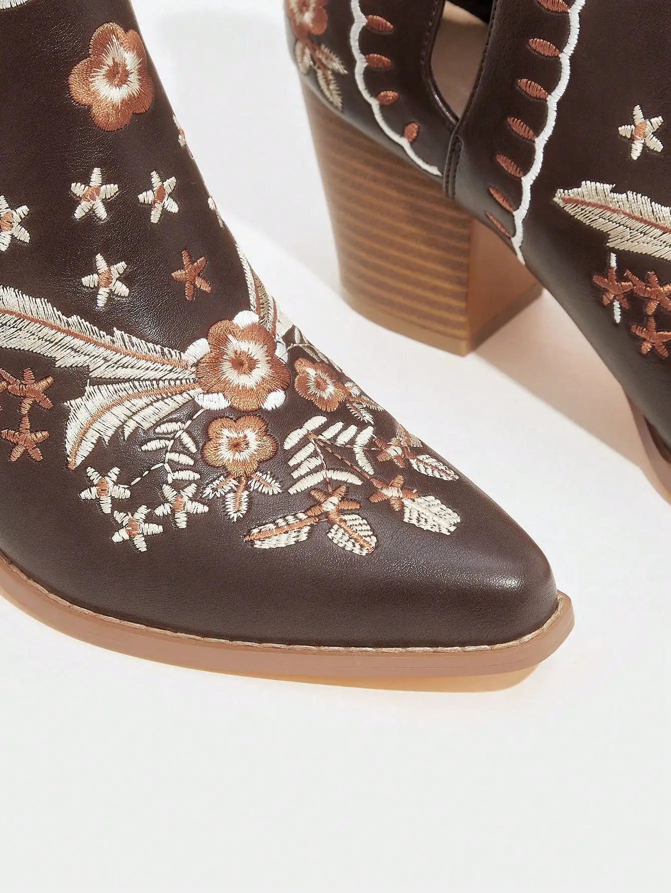 Fashionable Embroidered Ankle Western Boots