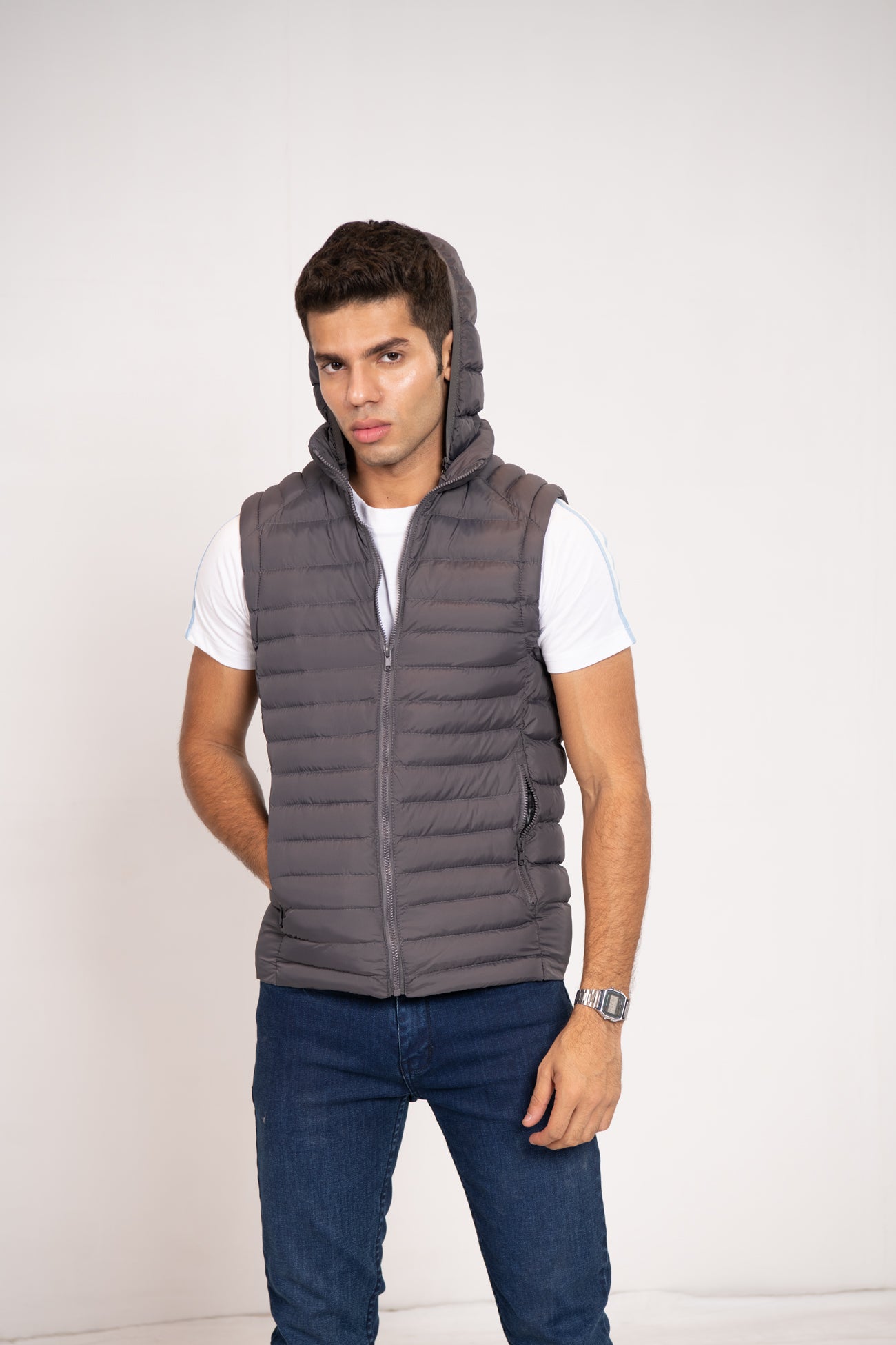 HOODED PUFFER GILET