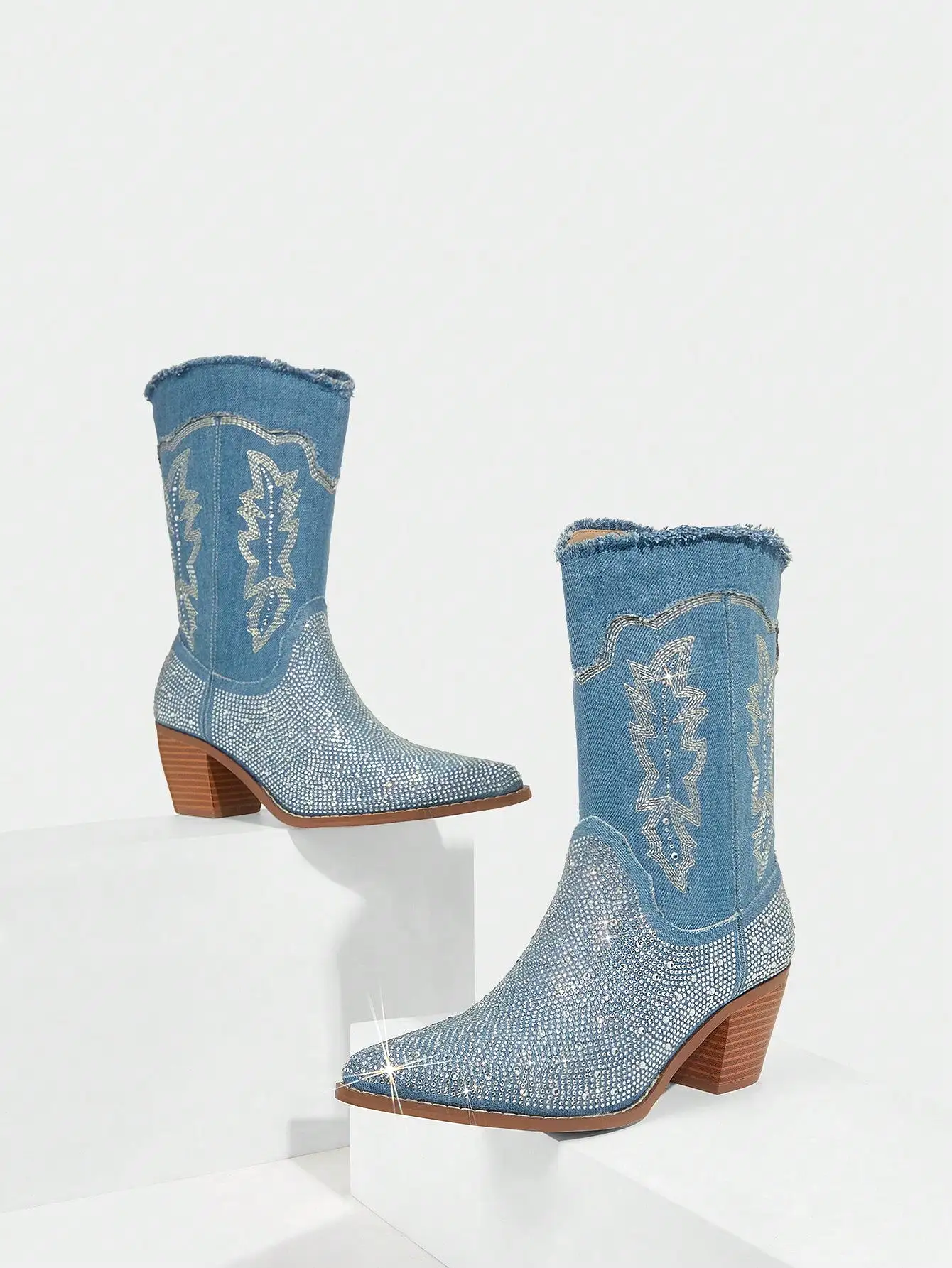 Ladies' Fashionable Rhinestone Decorated Denim Western Boots